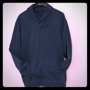 Men’s Gap sweater